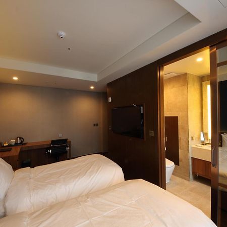 Benikea The H Hotel Hwaseong Camera foto