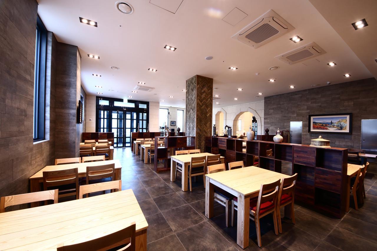 Benikea The H Hotel Hwaseong Esterno foto