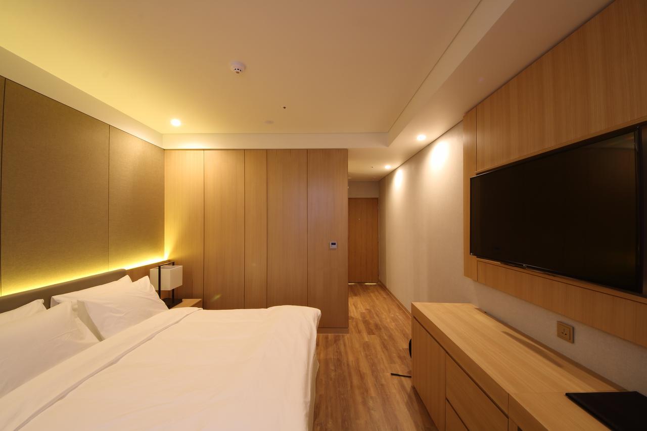 Benikea The H Hotel Hwaseong Esterno foto