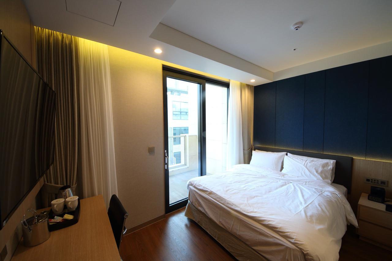 Benikea The H Hotel Hwaseong Esterno foto