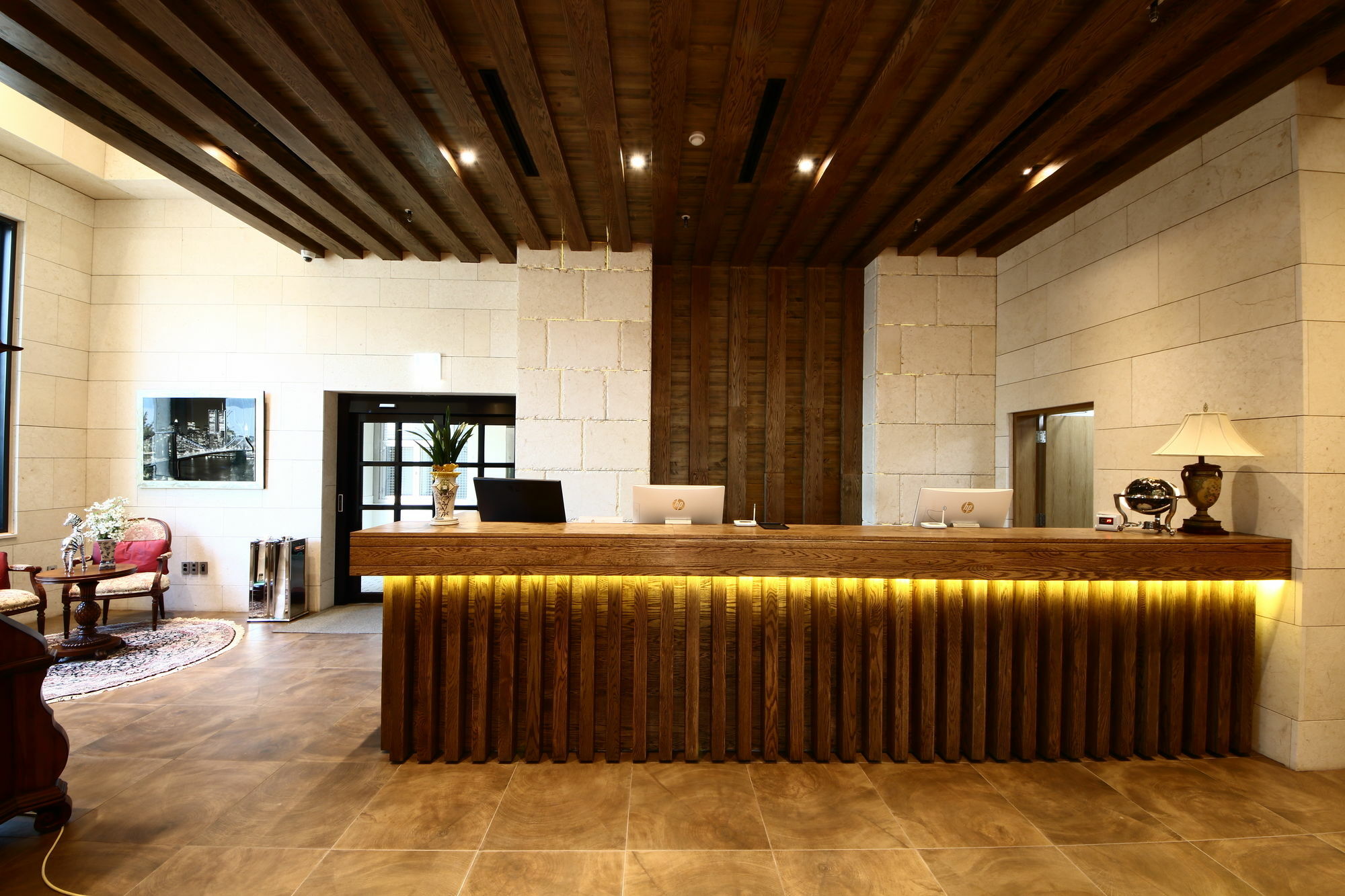 Benikea The H Hotel Hwaseong Esterno foto